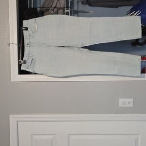 Madewell Women's Light Blue High Rise Jeans